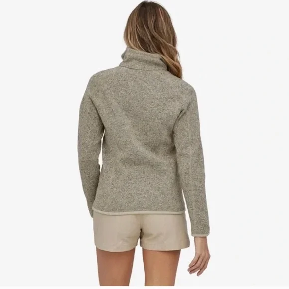 Patagonia Cream/Oat Better Sweater, size Medium - Picture 2 of 12